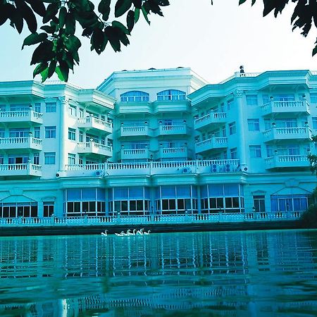 Paradise Hill Hotel Châu Hải Ngoại thất bức ảnh